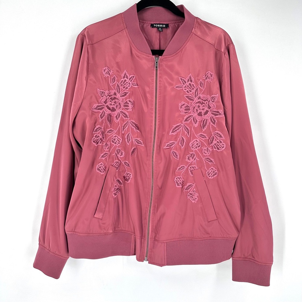 Torrid Bomber Jacket Rose Pink Floral Embroidery Zipper Womens Size‎ 2X - Picture 2 of 11